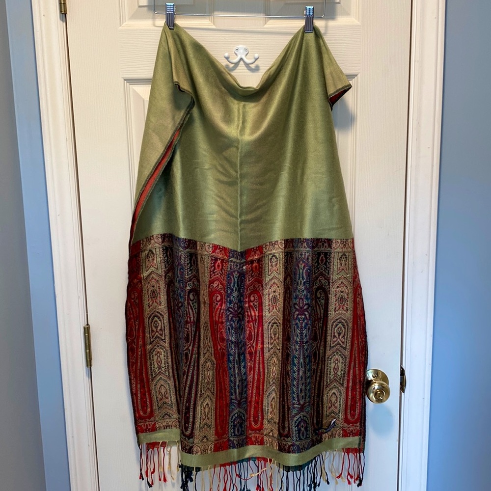 Silk Road Treasures Scarf EUC